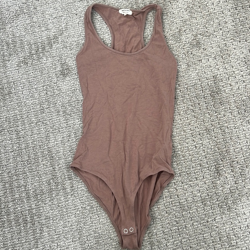 Hearts & hips taupe bodysuit